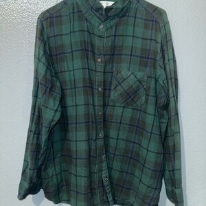 Green Plaid Women’s Button-Up Shirt